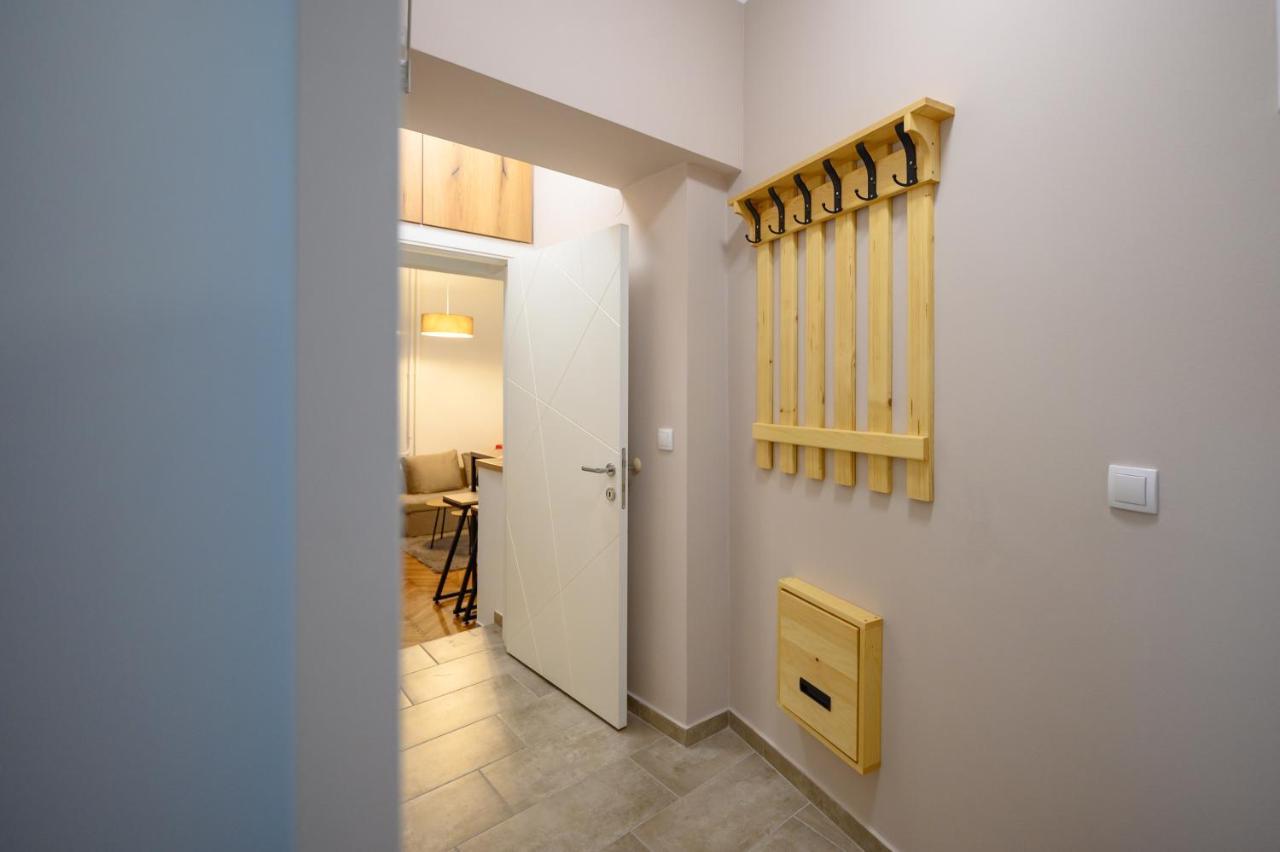 Sleepover - Galleria Novi Sad Exterior foto